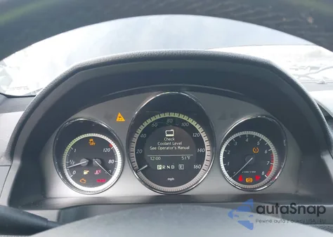 2011 Mercedes-Benz C 300 Luxury 4Matic/Sport 4Matic from USA, damaged, VIN WDDGF8BB9BR177371